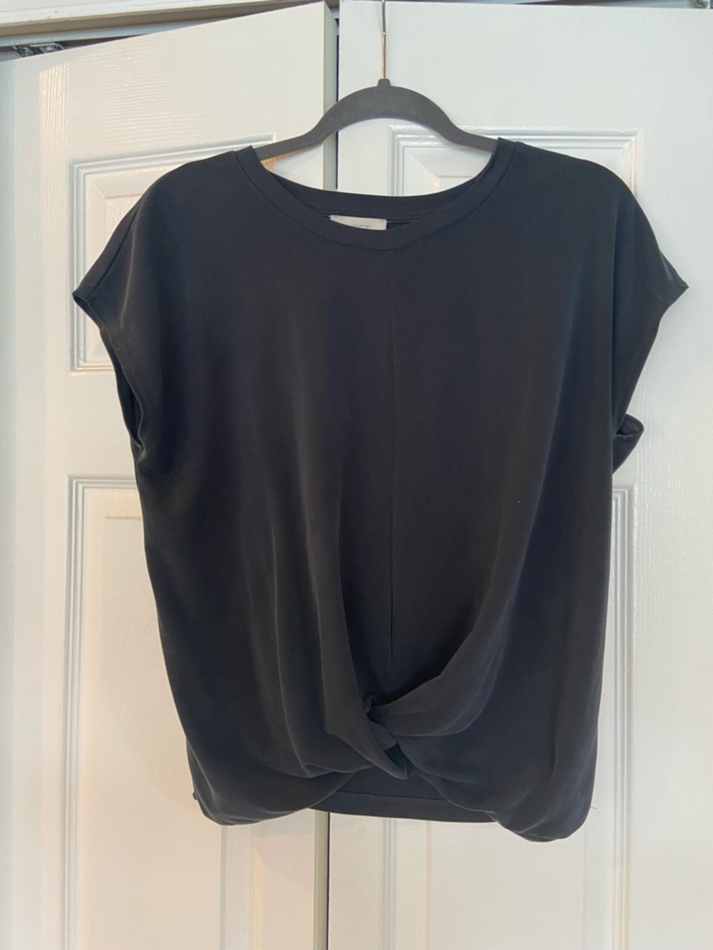 LOFT Black Short-Sleeve Twist-Front Tee